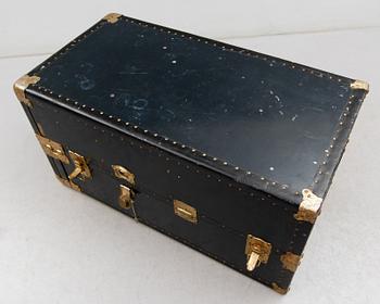 RESEKOFFERT, 1900-talets första hälft.