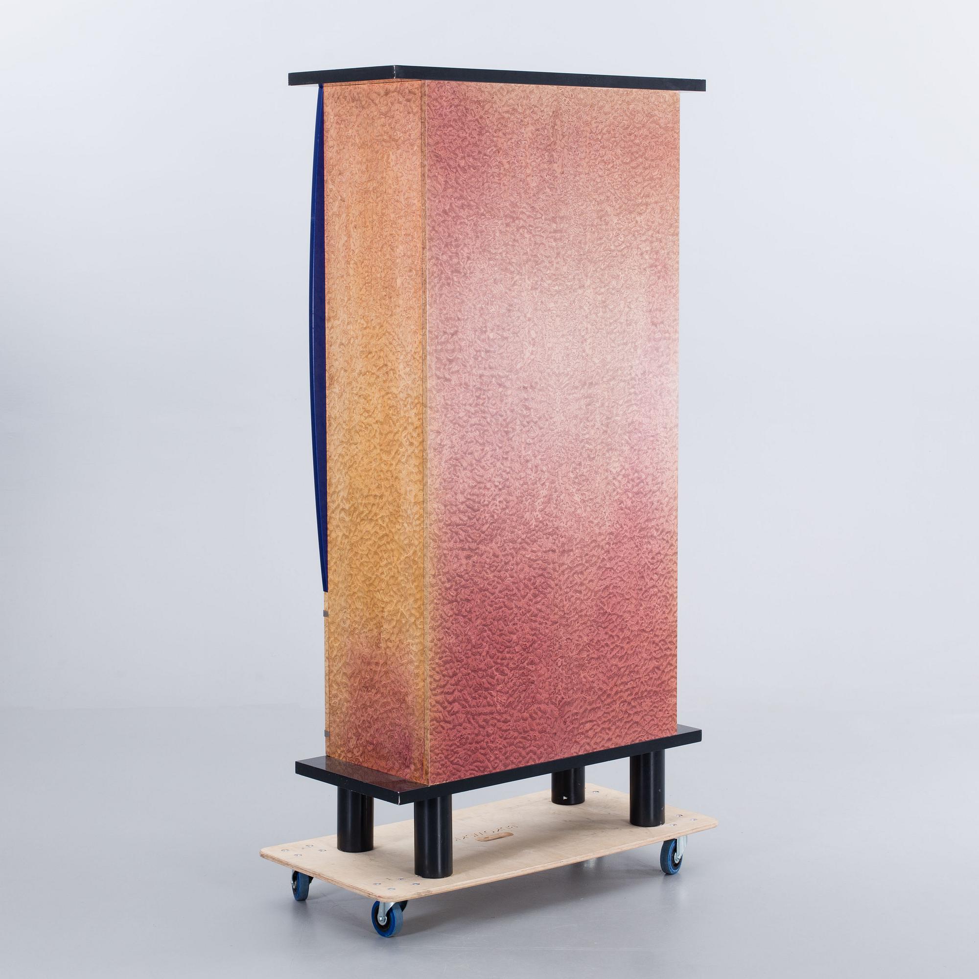 AN ETTORE SOTTSASS AND MARCO ZANINI BOOKSHELF.