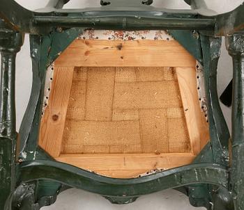 STOLAR, ett par, senbarock, 1700-tal.