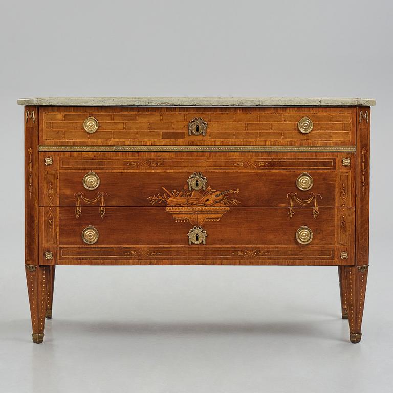 A Gustavian late 18th century commode by N P Stenström (master in Stockholm 1781-1790), not signed.