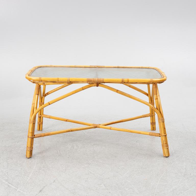 Seating group, 4 pieces, mid-20th century.