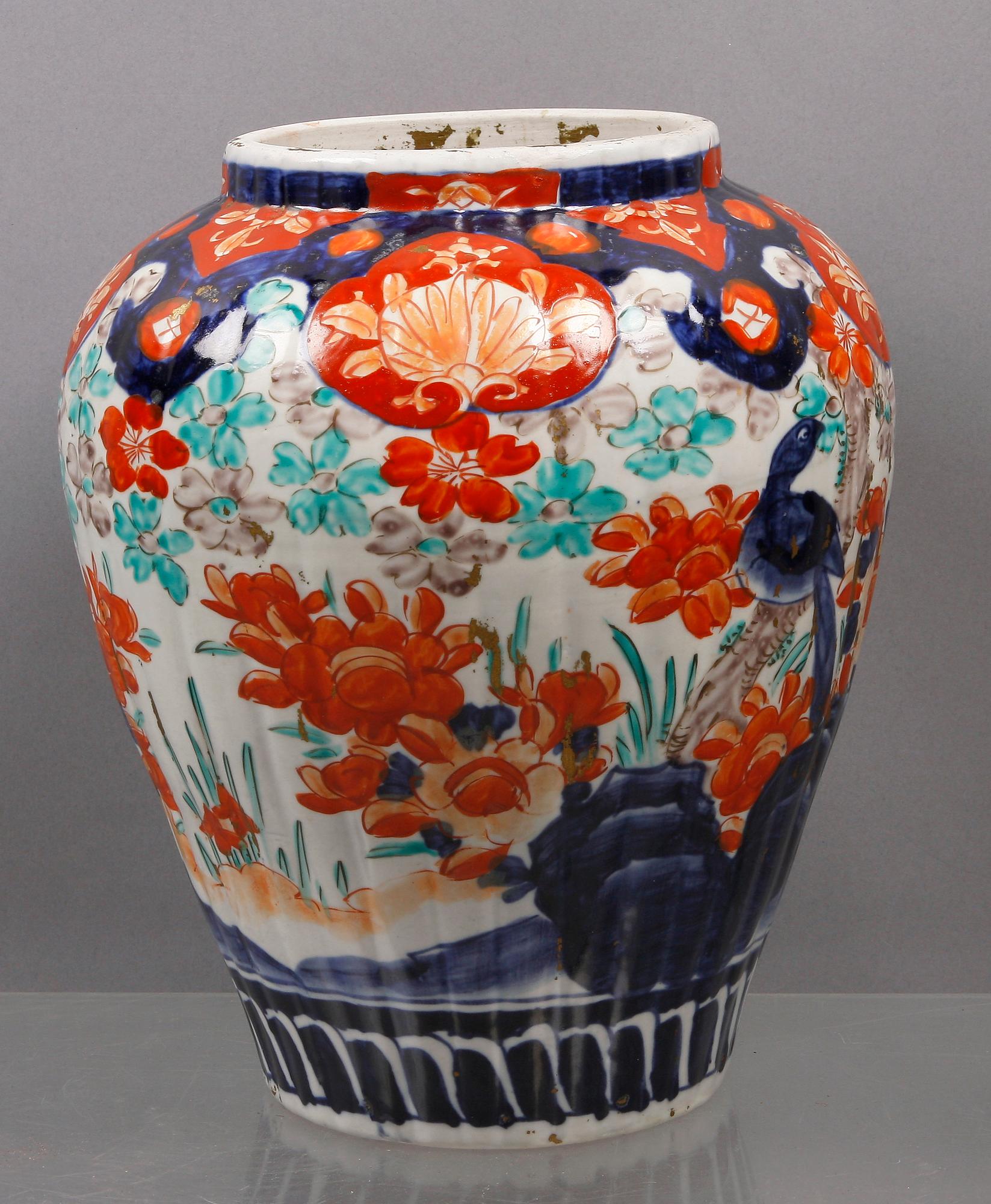 VAS, porslin. Japan, Imari.