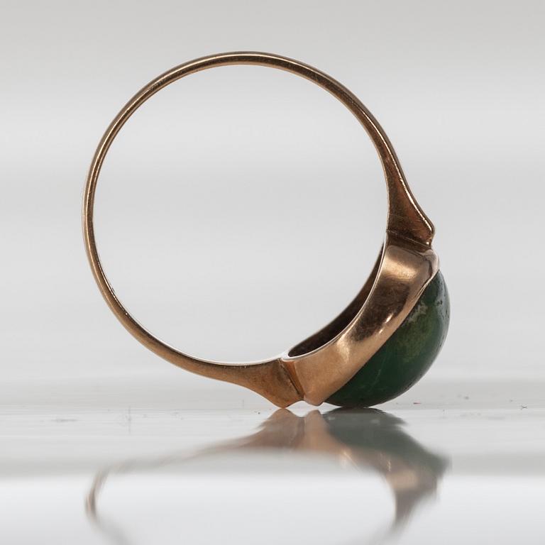 RING, 14K guld, turmalin, N. Westerback, Helsingfors 1953. Vikt 2,5 g.