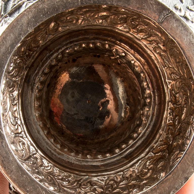 SKÅL, silver, ostämplad, Indien 1900-talets första hälft. Vikt 354 g.