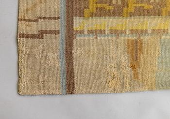 A Finnish 1920/1930's flat weave carpet. Circa300x200 cm.