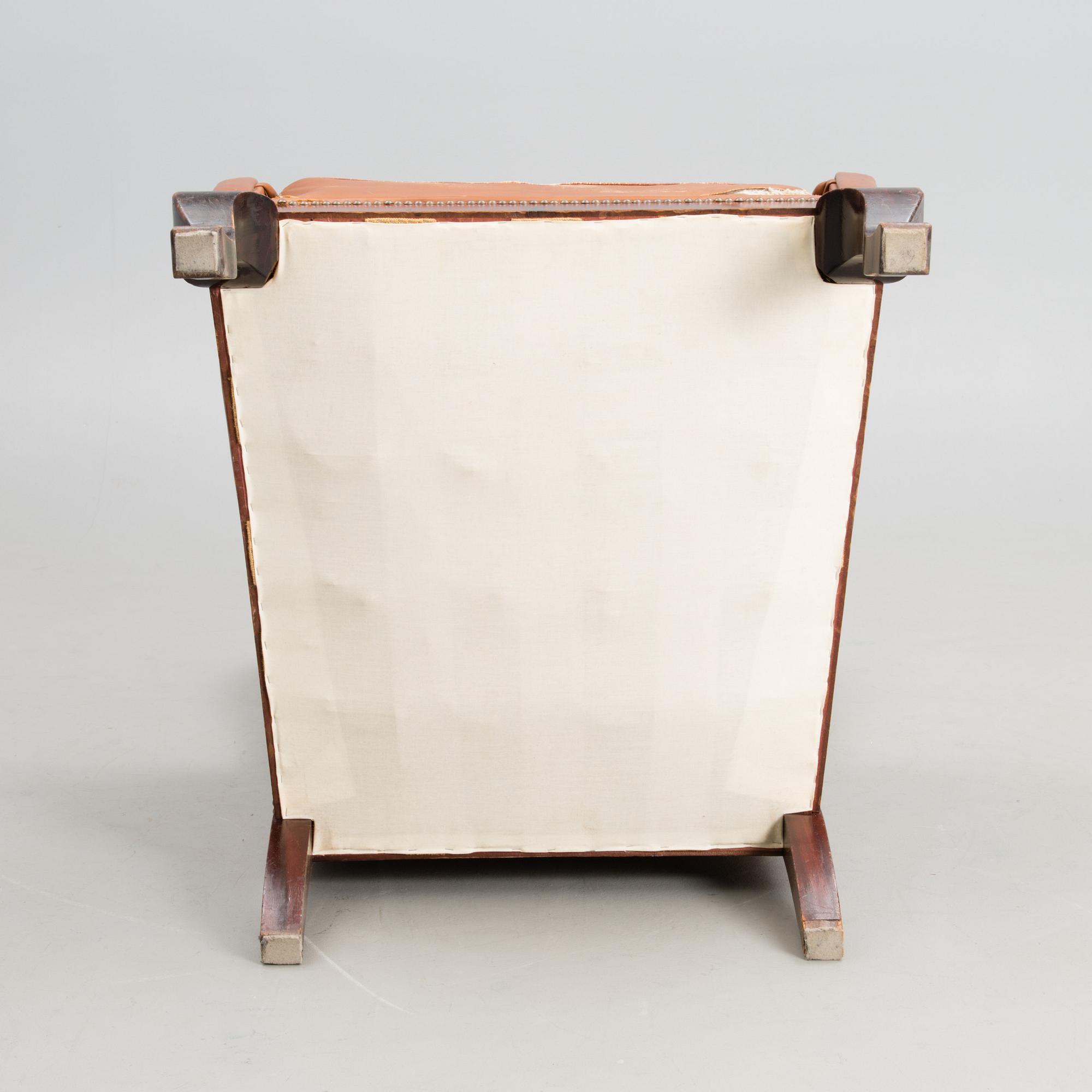 A 1920s armchair.