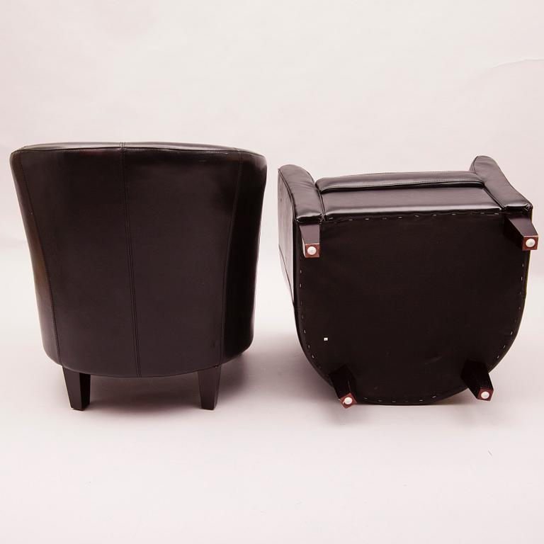 FÅTÖLJER, ett par, sekelskiftet 1900/2000.