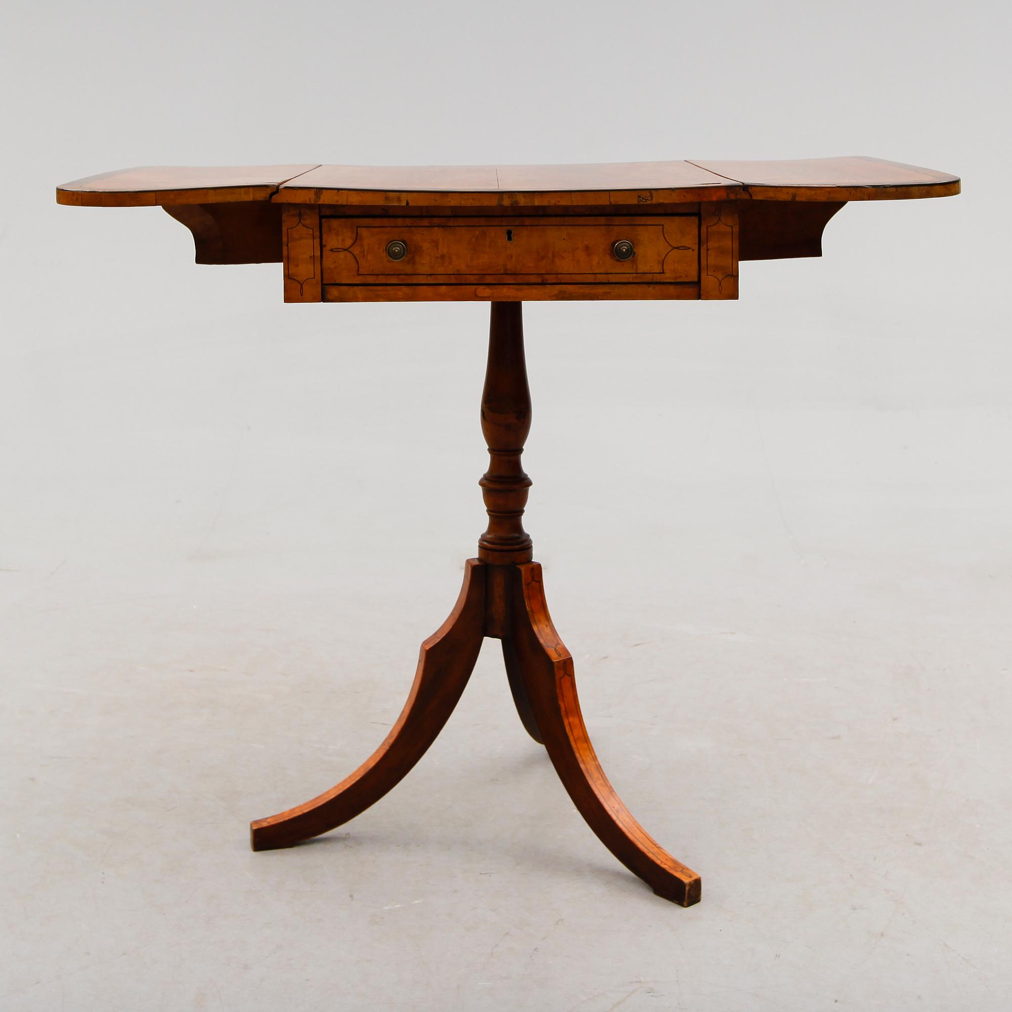 KLAFFBORD, England, 1800-talets andra hälft.