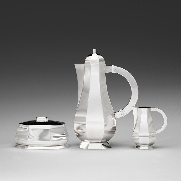 A Wiwen Nilsson three pieces of sterling coffee service, Lund 1946 and 1953.