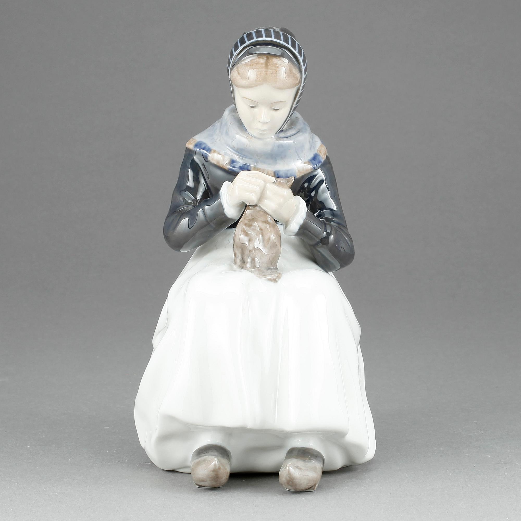 FIGURIN, porslin, Royal Copenhagen, 1900-talets andra hälft.