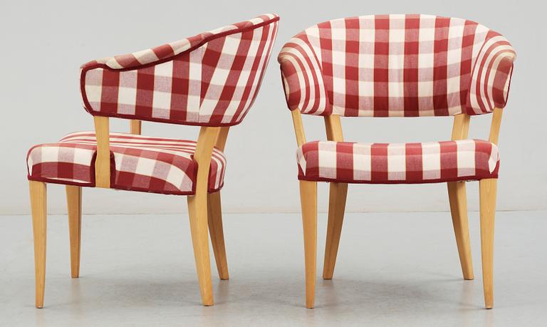 KARMSTOLAR, ett par, "Lata Greven", Carl Malmsten, Åfors Möbelfabrik, 1900-talets mitt.