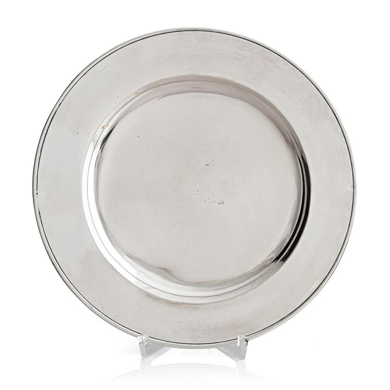 A Russian silver dish, unidentified master, assay master Andrei Sajzew, Moscow 1740s.