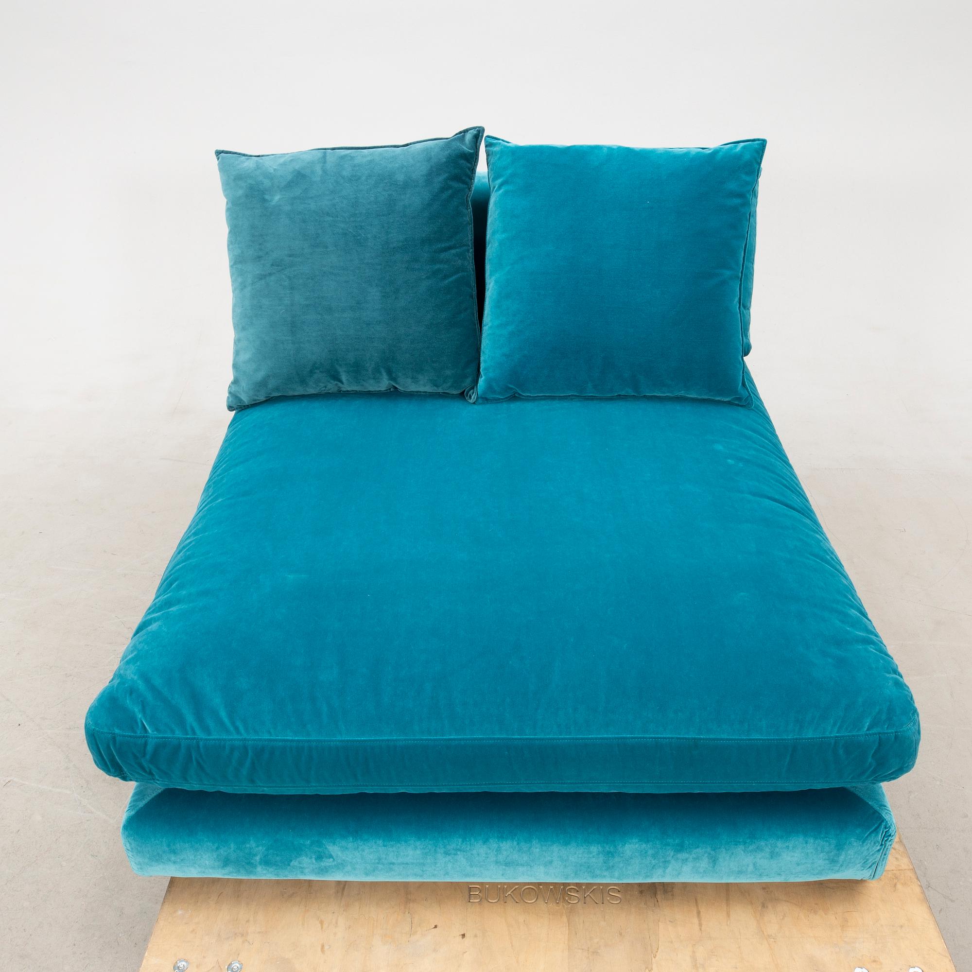 Loveseat/Soffa  "Mammut" 2000-tal.