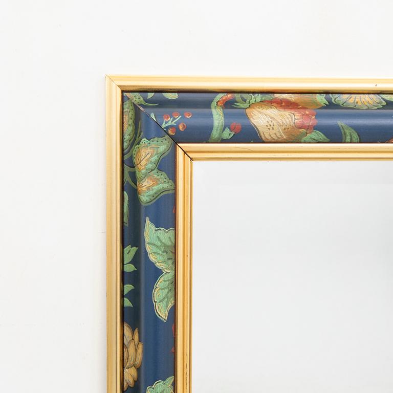 Mirror, G&C Bilder A/S Denmark.