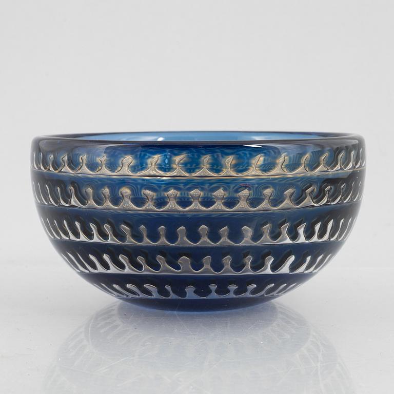 Edvin Öhrström, an "Ariel" glass bowl, Orrefors, Sweden, 1976.