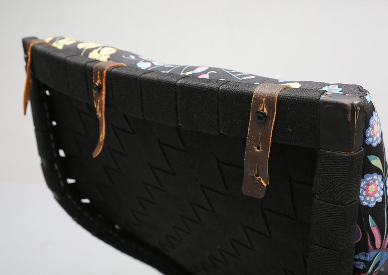 FÅTÖLJ, "Pernilla", Bruno Mathsson, Dux, 1900-talets andra hälft.