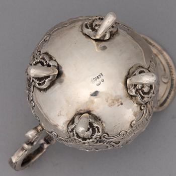 PARTI SILVER, 3 delar, rokokostil, Tyskland, svenska kontrollstämplar, 1900-tal. Sammanlagd vikt 337 g.