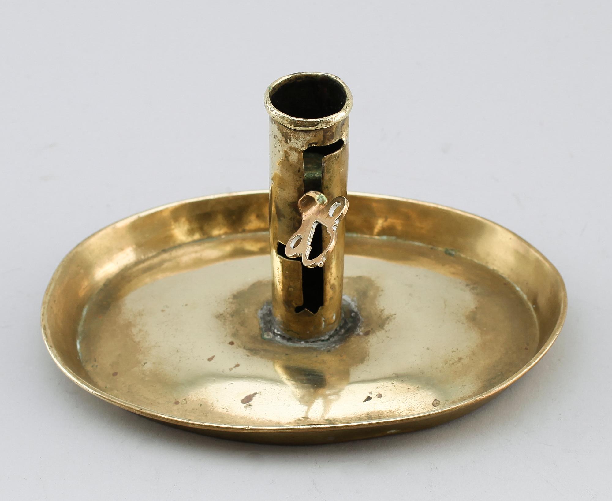 LJUSPLÅT, mässing, 1800-tal.