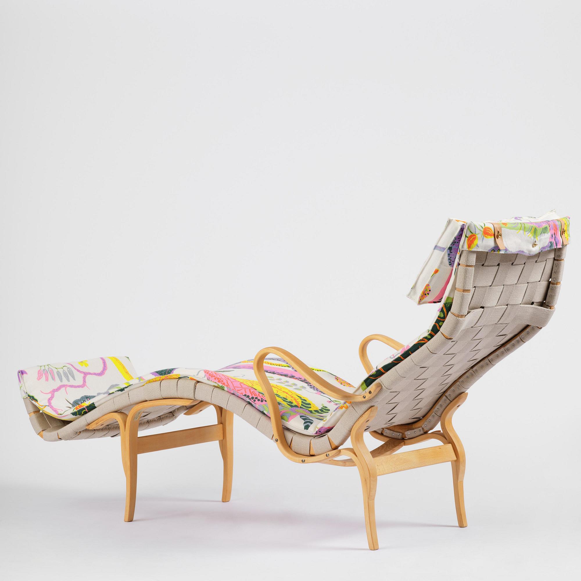 Bruno Mathsson, a "Pernilla 3" lounge chair, Firma Karl Mathsson, Värnamo, Sweden, 1940s.