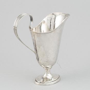 A Swedish late Gustavian jug and bowl, mark of Pehr Zethelius, Stockholm 1796 and 1804.