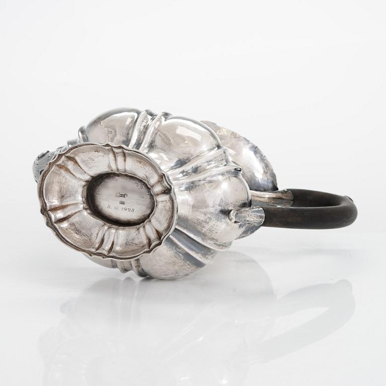 A mid-19th-century Imperial Russian silver coffee pot, Moscow 1848. Unidentified Cyrillic maker's mark IL.