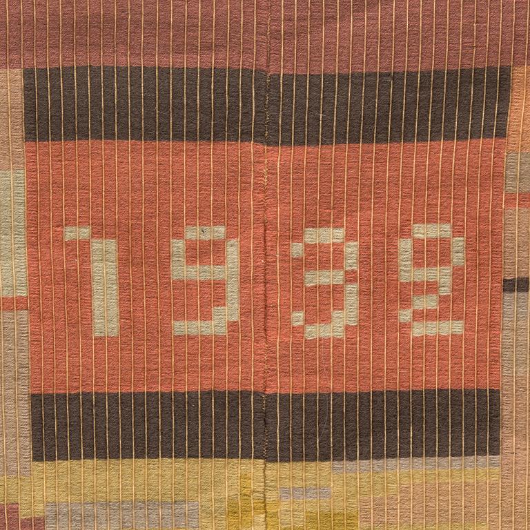 Laila Karttunen, rana / bänkrana, modell för Neovius. Ca 240 x 135 cm.