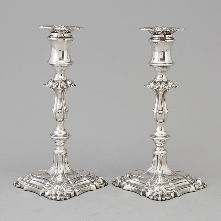 A pair of English silver candlesticks by Henry Wilkinson, London 1895.