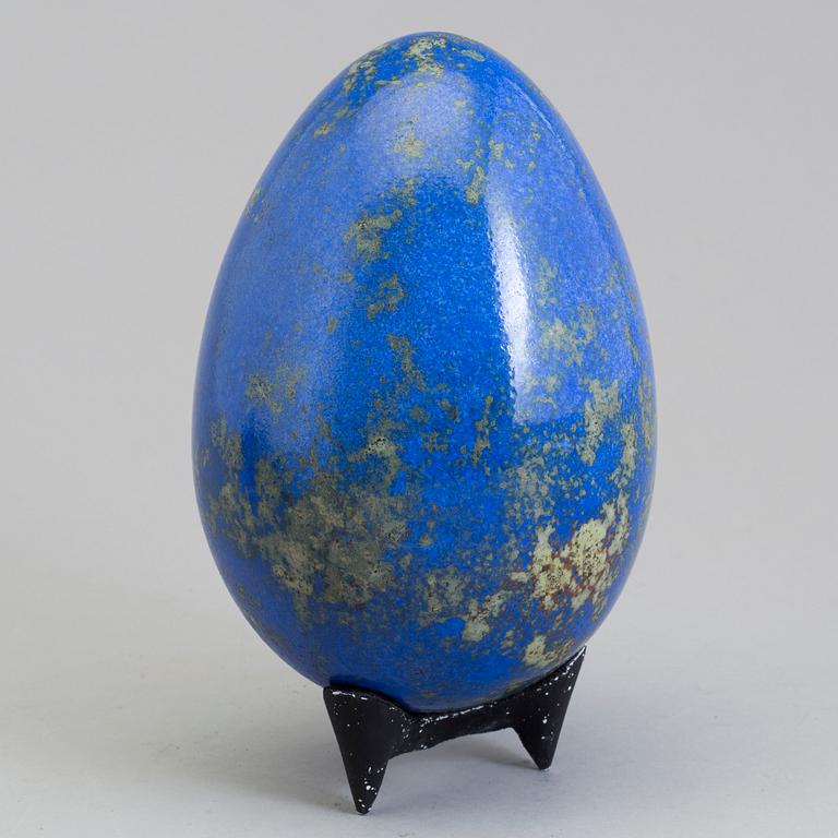 Hans Hedberg, a faience egg, Biot, France.