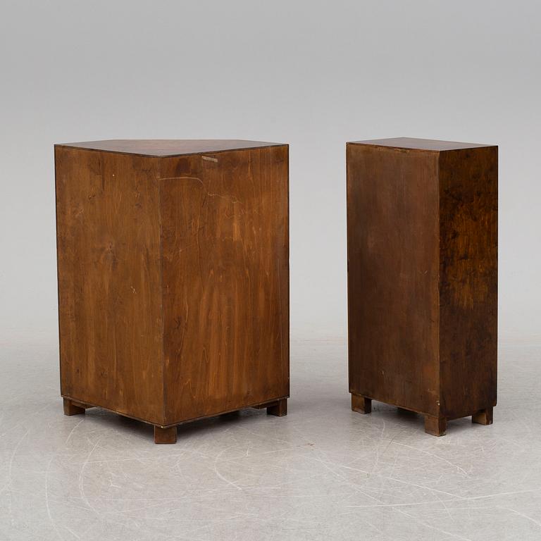 A 1930s/1940s bookshelf.