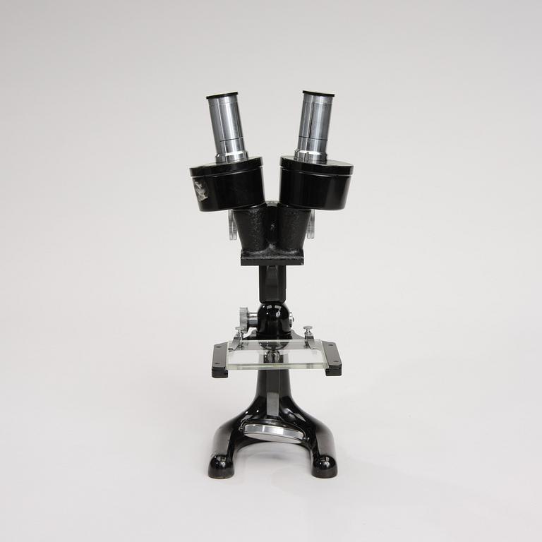 MIKROSKOOPPI, Reichert, Wien, 1900-luvun alkupuoli.