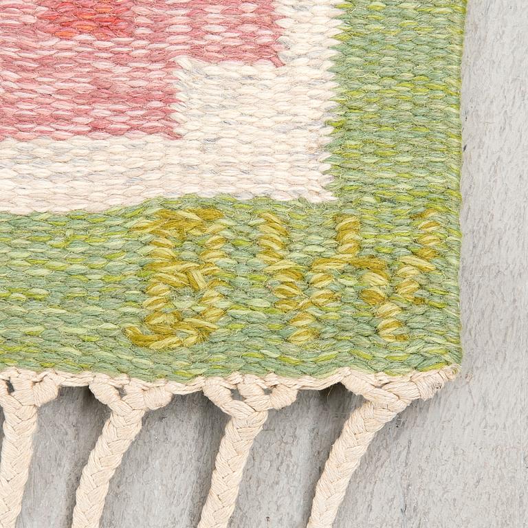 Berit Woelfer, rug, röllakan, "Flora", 200 x 280 cm, Axeco Svenska AB.