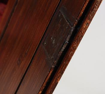 SKÅP, sengustavianskt/sengustaviansk stil, delvis omkring 1800.