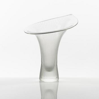 Tapio Wirkkala, vase, "Kanttarell", signed Tapio Wirkkala, Iittala -55.