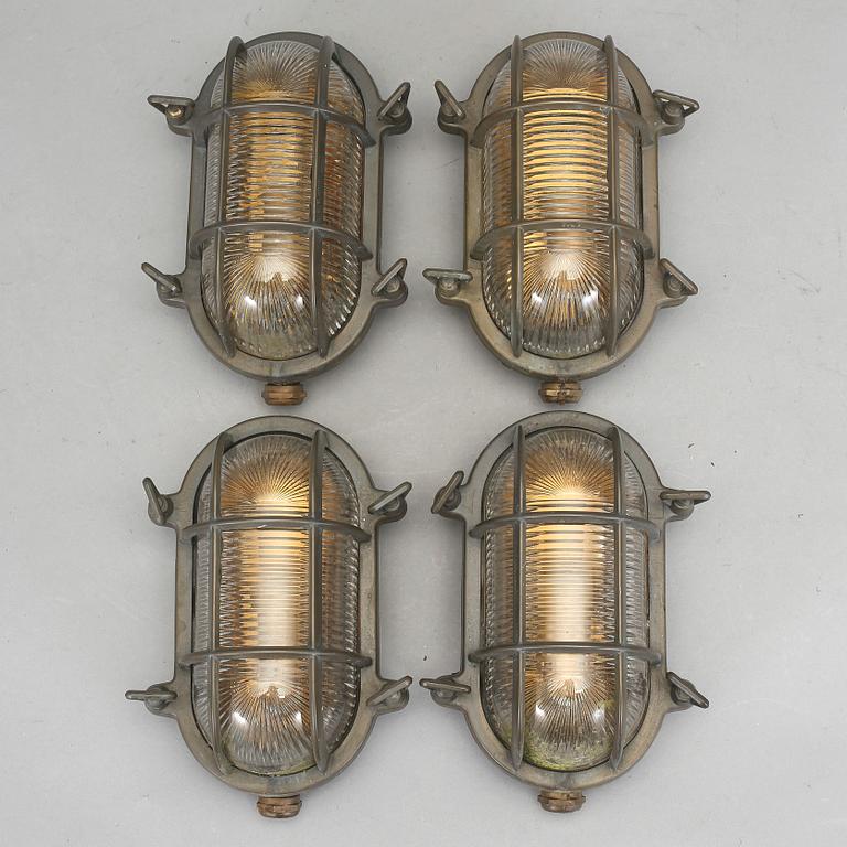 SKEPPSLAMPOR, 4 st, patinerad mässing, 1900-tal.