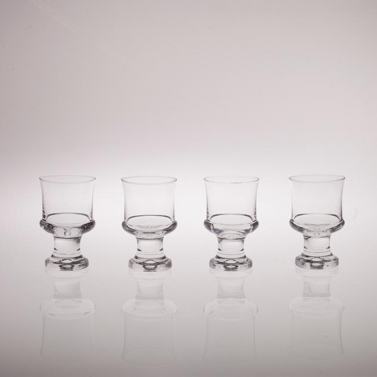 GLASSERVIS, 32 delar, "Tavastia" Tapio Wirkkala, Iittala 1970-tal.