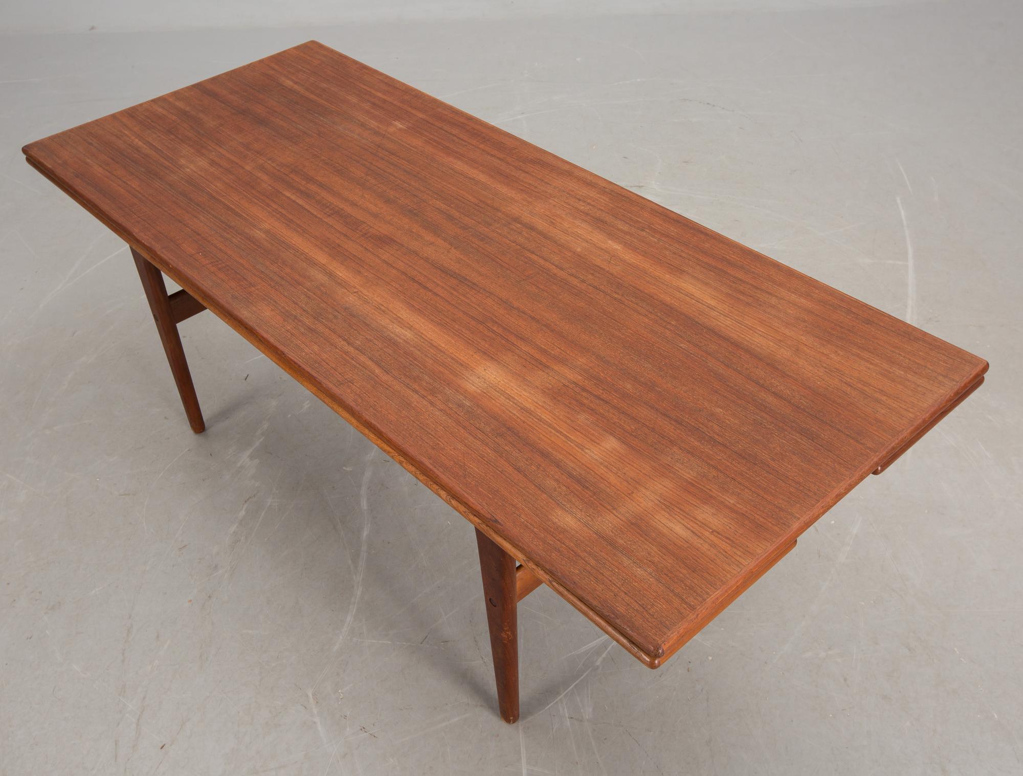 SOFFBORD/MATBORD, Kai Kristiansen, Vildbjerg Möbelfabrik.