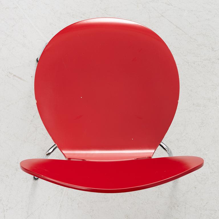 Arne Jacobsen, four 'the Ant chair", Fritz Hansen.