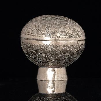 A silver box with cover, Tang dynasty (618-907).