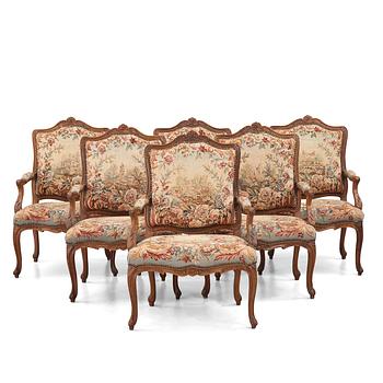50. Karmstolar, sex stycken, Frankrike 1700-talets mitt, Louis XV. (Soffa 1800-tal medföljer).