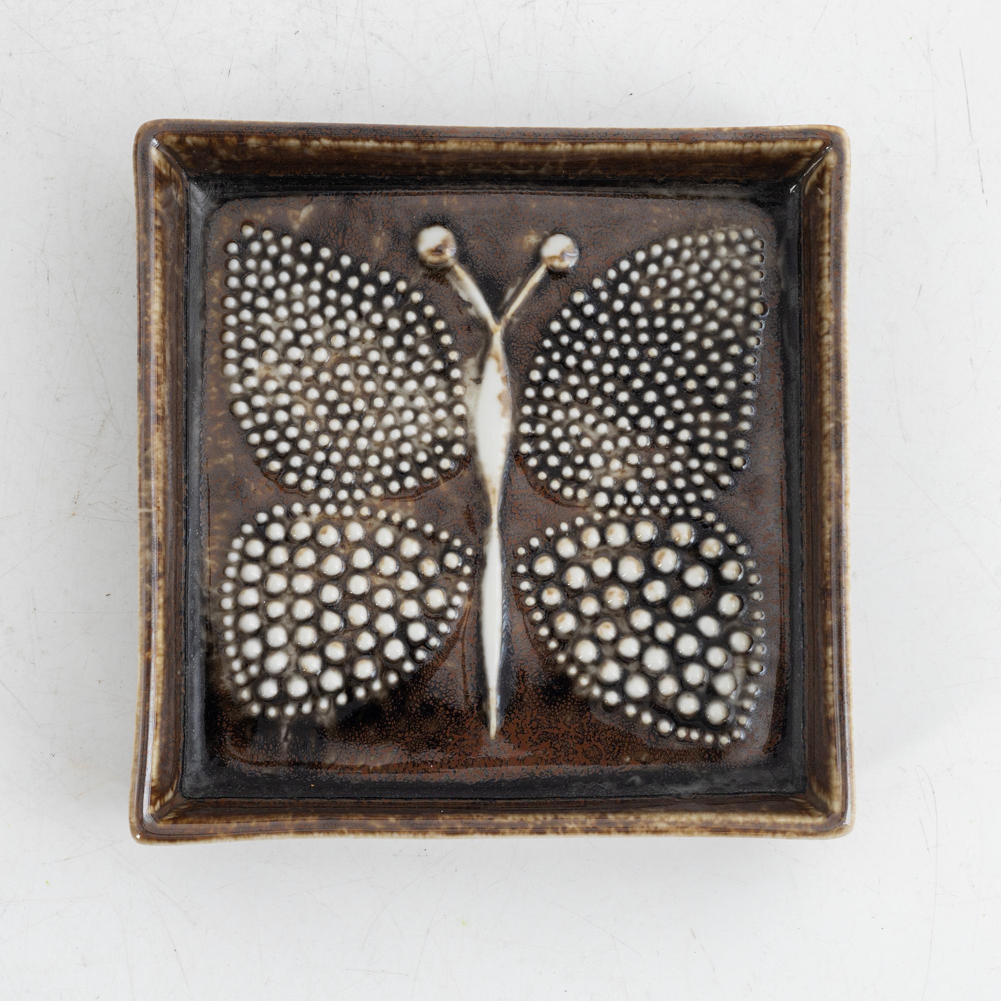 Stig Lindberg, a "Silur" tray, Gustavsberg, also Sylvia Leuchovius, a tray and stand, Rörstrand, Sweden.