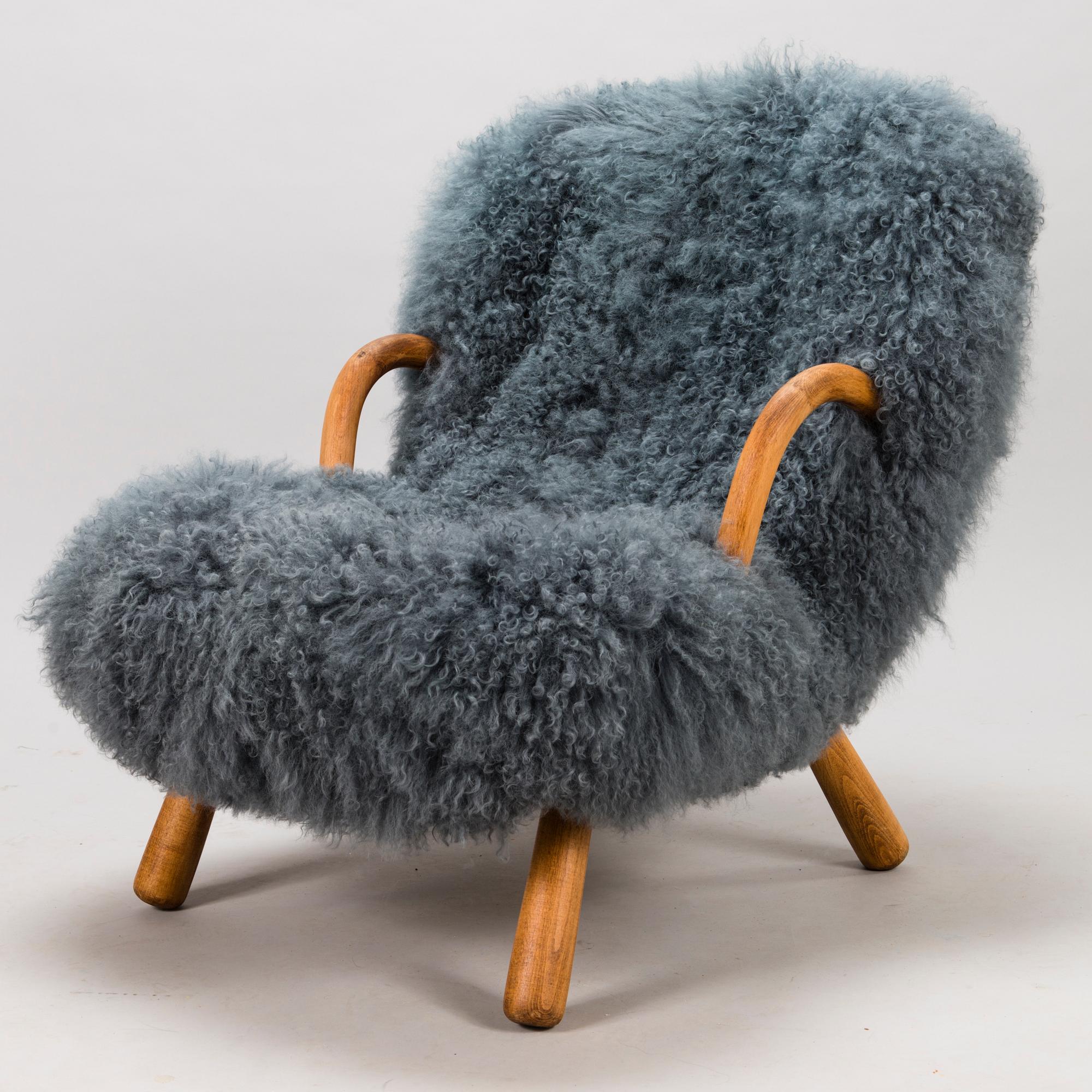 PHILIP ARCTANDER, attributed, 'Muslinge' Chiar /'Clam Chair'. model designed in 1941.