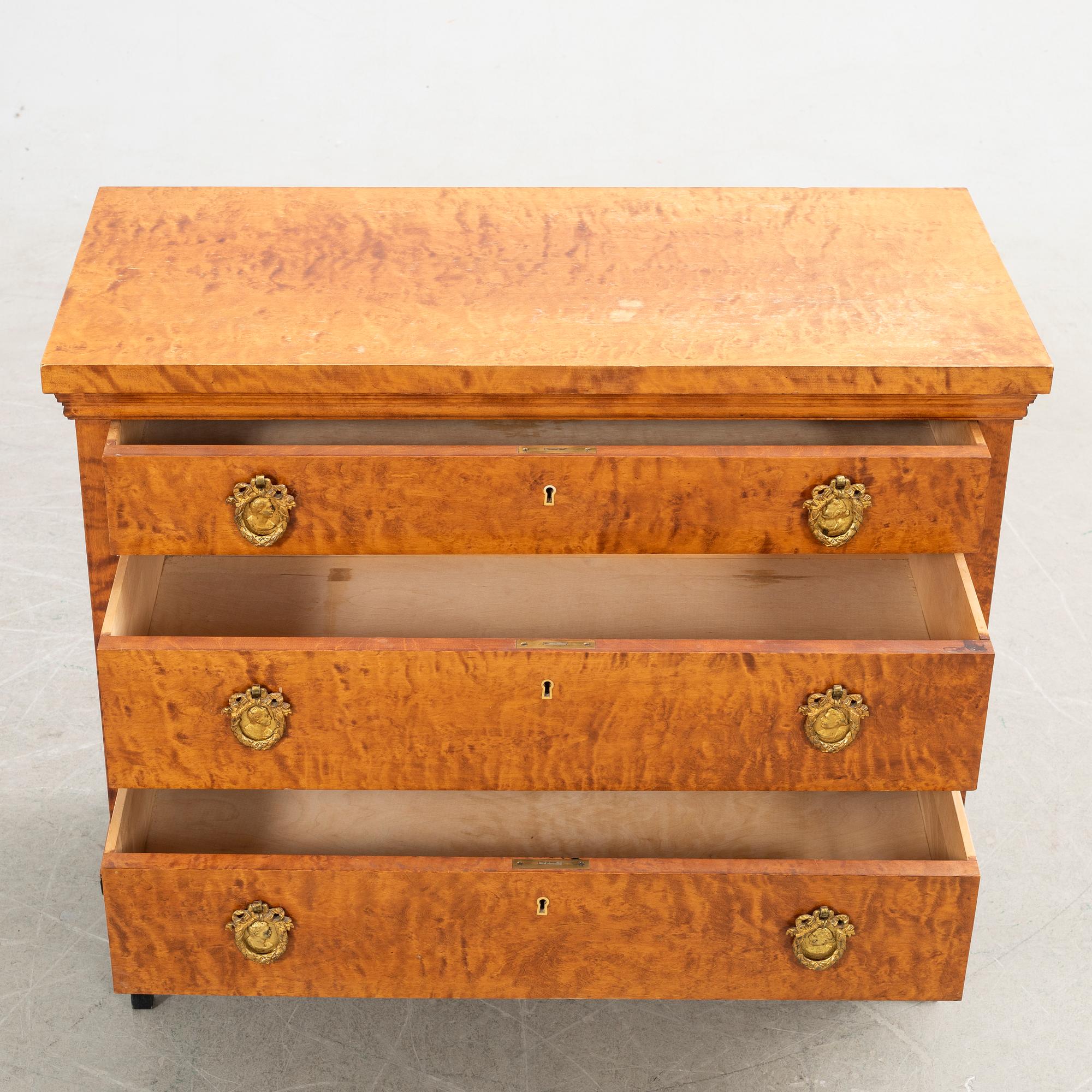 Chest of drawers, 1920s.