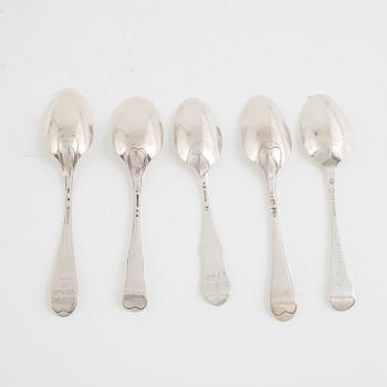 Skedar, 11 st, silver, bl.a. Gottfried Dubois, Stockholm 1743.