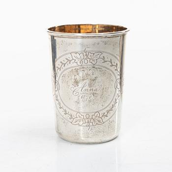 A silver gravy boat, Germany, and a silver creamer, johan Petter Tullgren, Sweden, 1857.