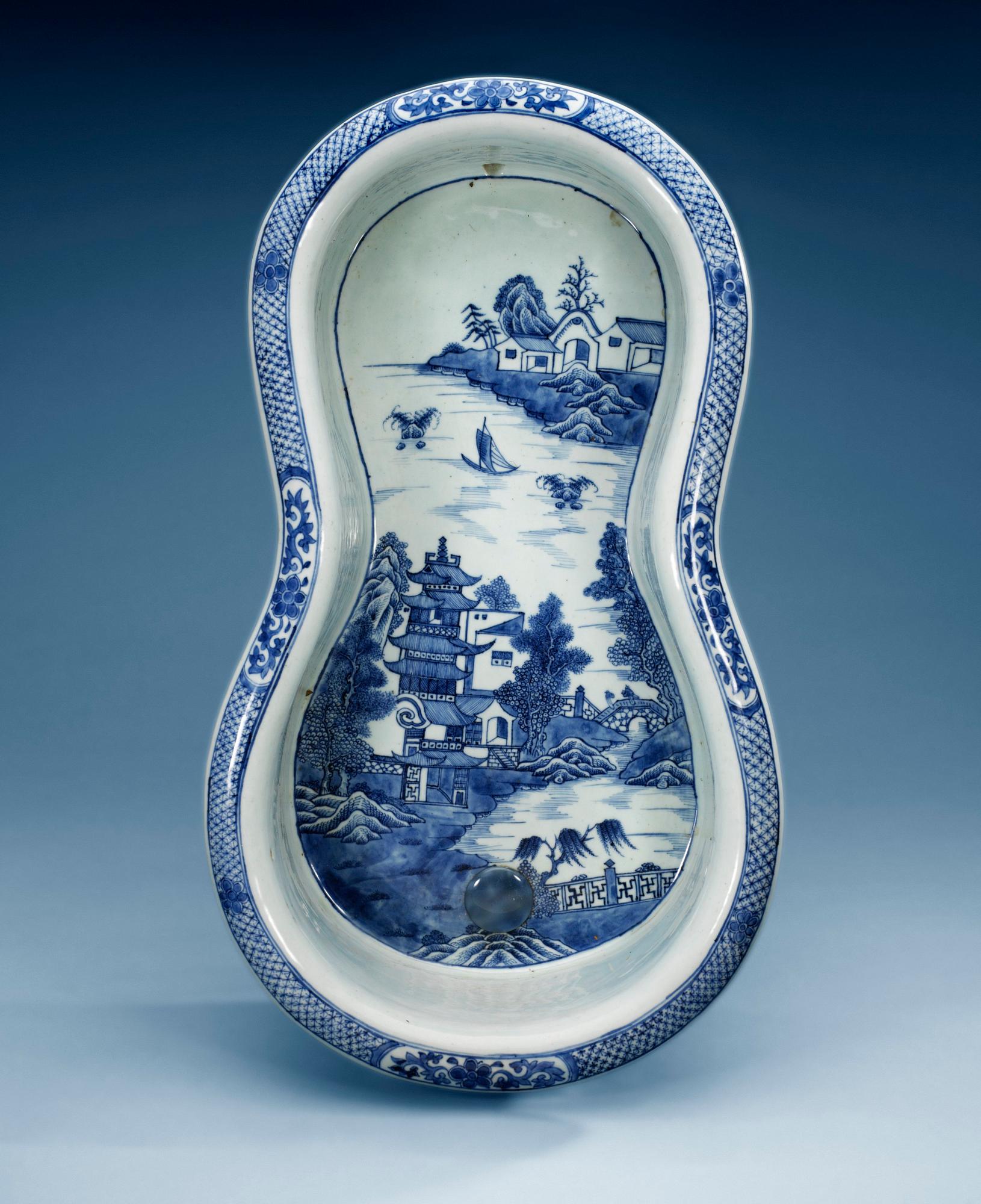 BIDÉ, kompaniporslin. Qing dynastin, Qianlong (1736-95).