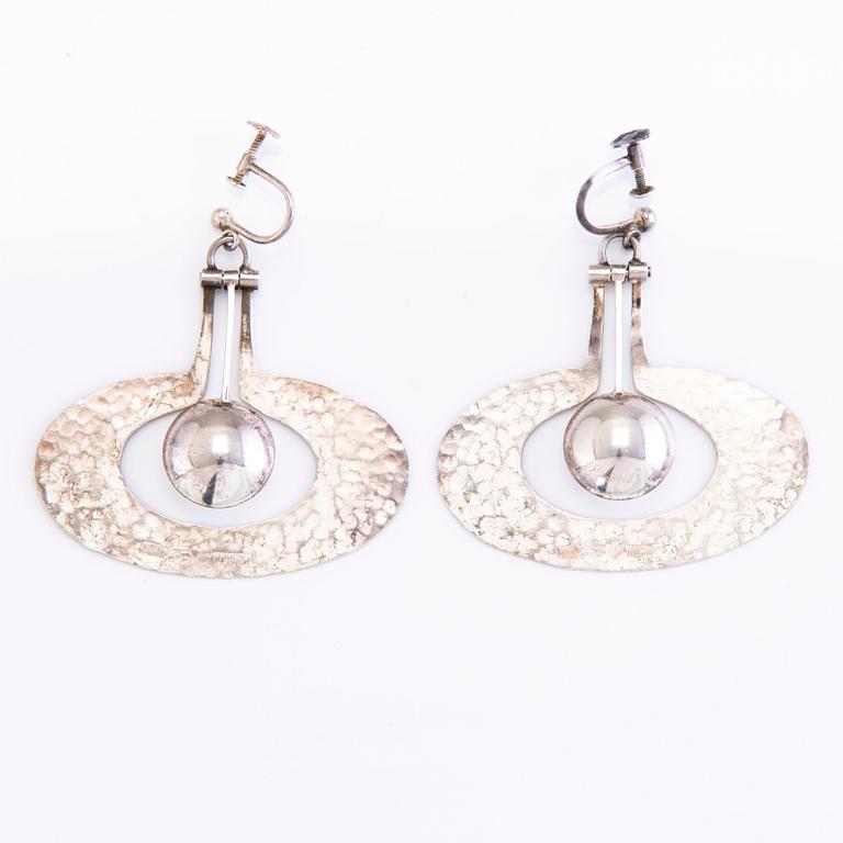 TAPIO WIRKKALA, KORVAKORUT, sterling hopeaa, Kultakeskus Hämeenlinna, 1975.