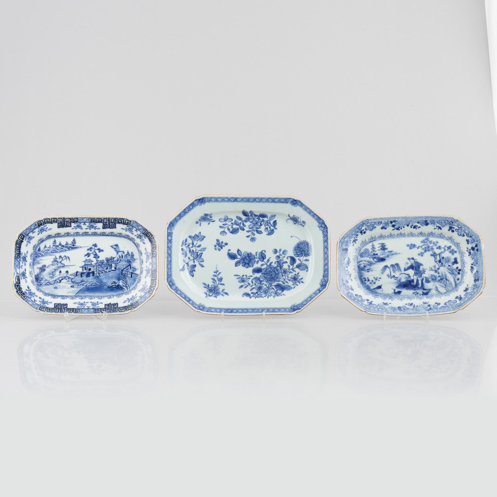 Three porcelain serving dishes, China, Qing dynasty, Qianlong 1736-95.