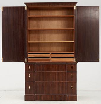 An Axel Bäck palisander cabinet, Eksjö 1949.