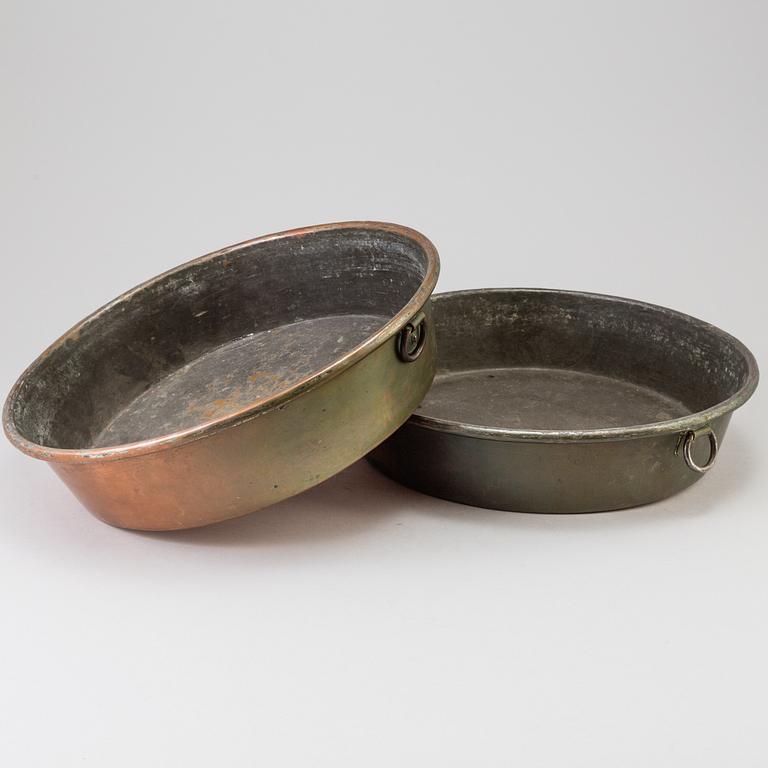 A set of 2 pieces Swedish 19th century COPPER COOKWARE, marked "ANS".