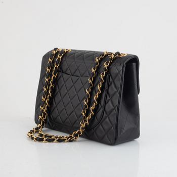 Chanel, väska, "Maxi Classic Flap Bag", 1994-1996.